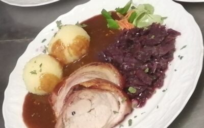 Spanferkel Braten ab 6.4.25